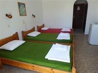 Young Inn Naousa  Bagian luar foto